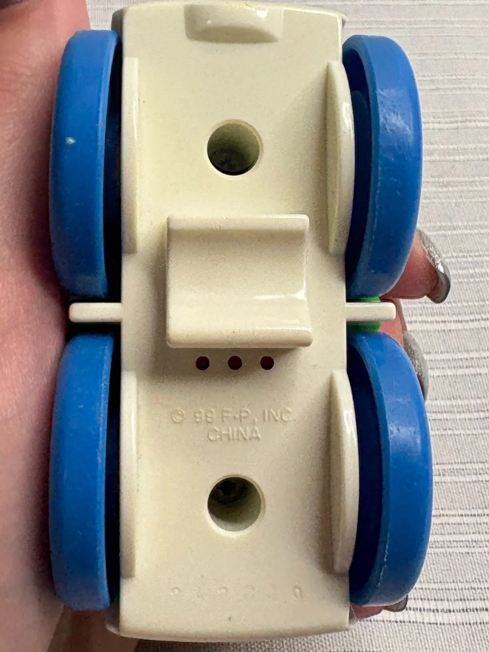 VTG Toddler McDonalds Toy Fisher Price 1999 Green Push Roll Car #1 Rattle Truck